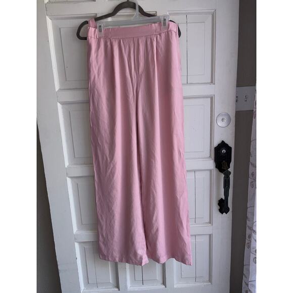 Good Luck Gem (GLG) Two Piece Linen Set - Picture 5 of 8